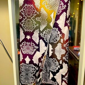 Worthington size 12 woman A symmetrical skirt